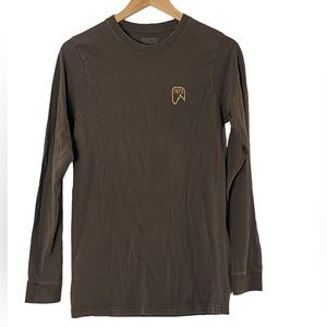 Patagonia | Organic cotton crew neck long sleeve graphic tee Men’s size …